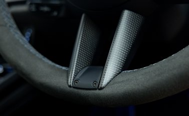 Porsche 911 Carrera GTS (992.2) 33
