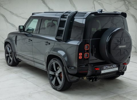 Land Rover Defender 110 X D350 12