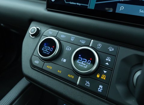 Land Rover Defender 90 V8 Carpathian Edition 20