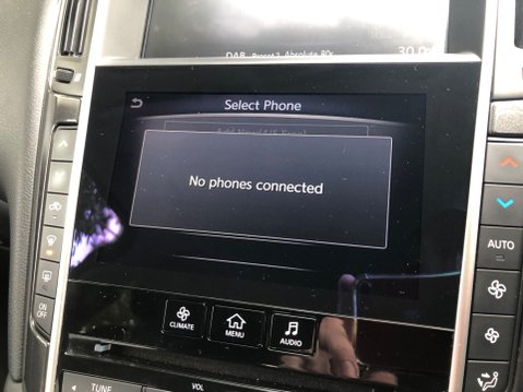 Infiniti Q50 SE D 27