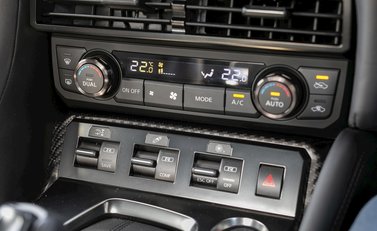 Nissan GT-R Prestige 18