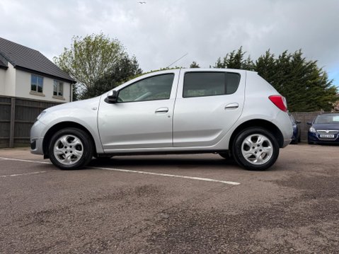 Dacia Sandero 1.5 dCi Laureate Euro 5 5dr 22