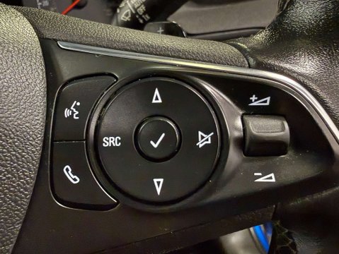 Vauxhall Grandland X 1.6 Grandland X SRi Nav Hybrid4 Auto 4WD 5dr 17