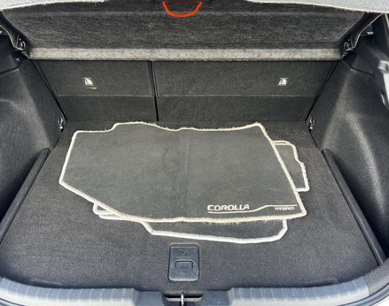 Toyota Corolla 1.8 Corolla Icon HEV CVT 5dr 65