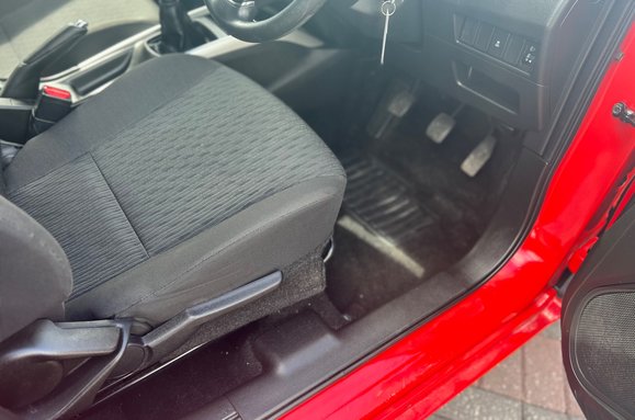 Suzuki Baleno 1.2 SZ3 DUALJET 5 DOOR 21