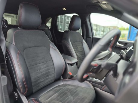 Ford Kuga 1.5 EcoBlue ST-Line SUV 5dr Diesel Auto Euro 6 (s/s) (120 ps) 18