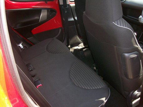 Peugeot 107 ALLURE 6
