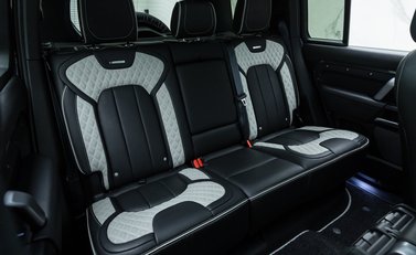 Land Rover Defender 110 V8 Carpathian Edition OVERFINCH 19