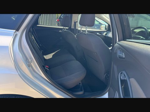 Ford Focus TITANIUM 10