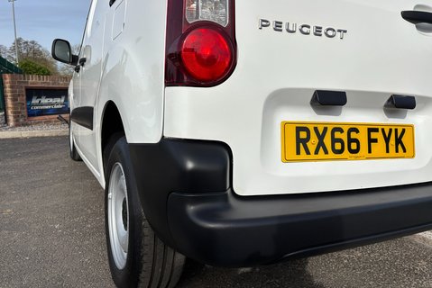 Peugeot Partner 850 S L1 1.6 Hdi 92ps Panel Van with Air Con - Direct from MOD 21