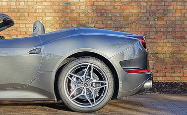 Ferrari California T 3