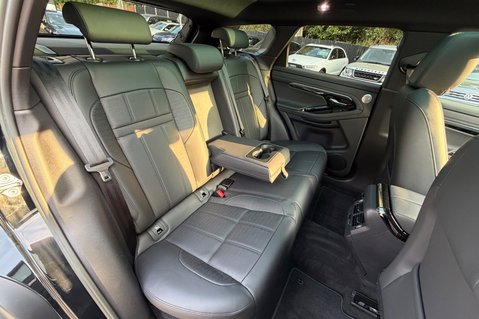 Land Rover Range Rover Evoque R-DYNAMIC HSE MHEV -TRIPLE BLACK - PAN ROOF - ONE OWNER -MERIDIAN -VATQ 30