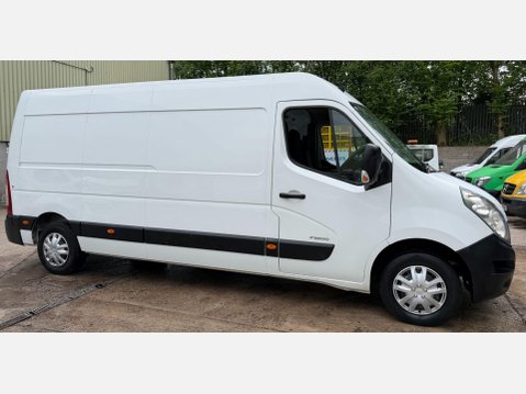 Renault Master 2.3 dCi 35 Panel Van 5dr Diesel Manual FWD LWB Medium Roof Euro 4 (100 ps) 20