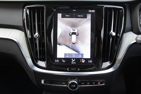 Volvo V60 D3 INSCRIPTION PRO 30