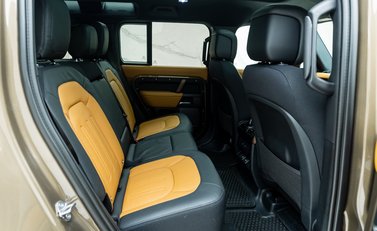 Land Rover Defender 110 X P400 15
