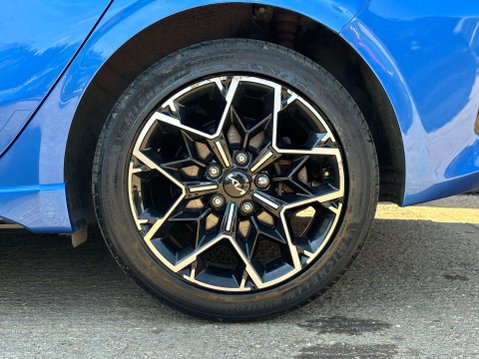 Kia Ceed 1.5 Ceed GT-Line ISG 5dr 32