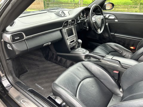 Porsche 911 CARRERA 4 TIPTRONIC S 14