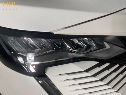 Peugeot 3008 1.2 PureTech Allure SUV 5dr Petrol EAT Euro 6 (s/s) (130 ps) Air Con - Blue 9