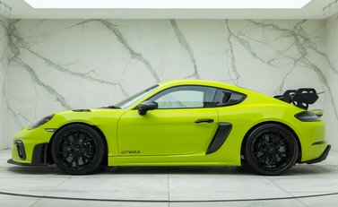 Porsche Cayman GT4 RS (718) 5