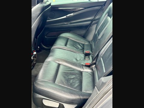 BMW 5 Series 2.0 520d M Sport Auto 5dr 66