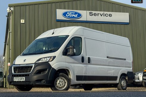 Peugeot Boxer LWB L3H2 [SOLD CM] Medium Roof Professional Premium Plus 335 Air Con Nav Se