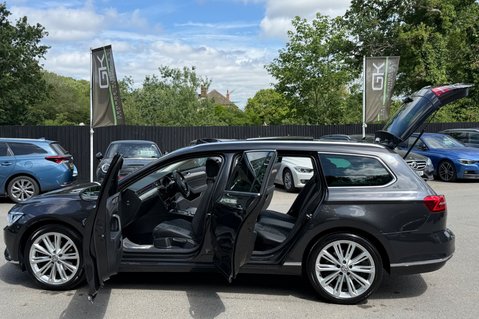 Volkswagen Passat GT TSI EVO DSG - PANORAMIC SUNROOF -19 INCH ALLOYS - ONE OWNER 22
