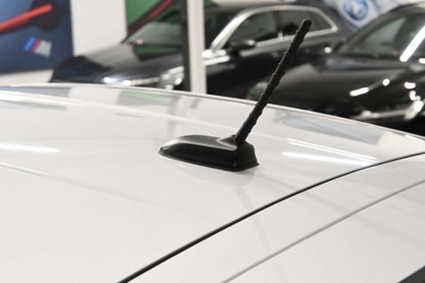 Hyundai i10 1.0 i10 SE Connect MPI Auto 5dr 56