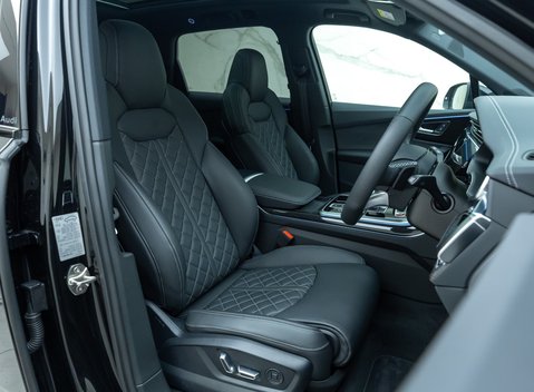 Audi SQ7 BLACK EDITION 14