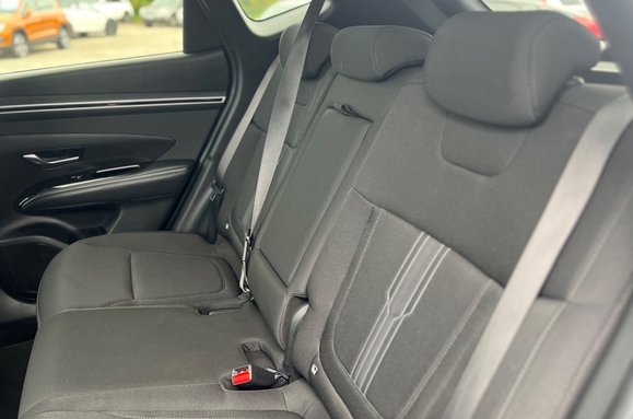 Hyundai TUCSON T-GDI PREMIUM 27