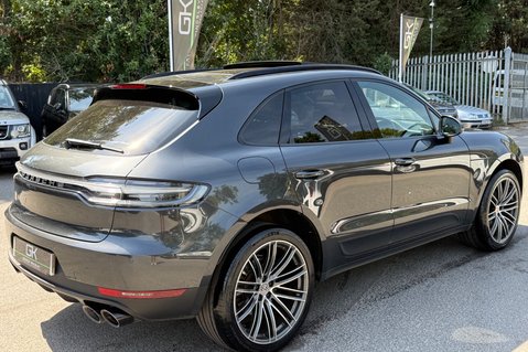 Porsche Macan PDK - 21" TURBO WHEELS -PAN ROOF -BOSE -PASM -CAMERA -£15K EXTRAS  6
