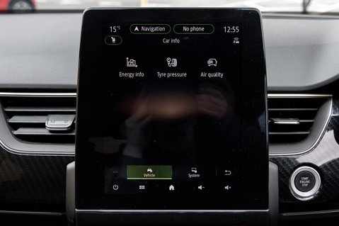 Renault Arkana E-TECH ENGINEERED 28
