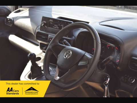 Vauxhall Combo 1.6 Combo 2300 Edition S/S L2H1 36