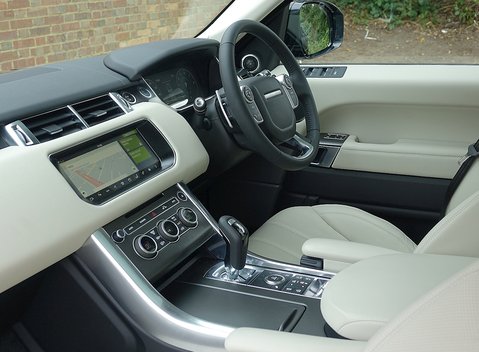 Land Rover Range Rover Sport 3.0 V6 Supercharged HSE Dynamic 7