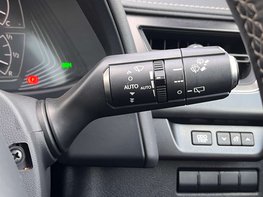 Lexus Ux 2.0 UX 250h 4x2 CVT 5dr 73