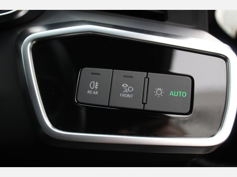 Audi A6 TDI S LINE BLACK EDITION MHEV 9