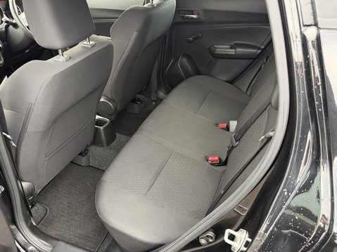 Suzuki Swift 1.2 Dualjet 83 12V Hybrid SZ-L 5dr 37