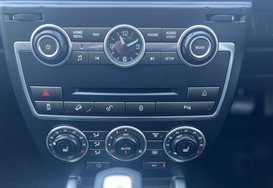 Land Rover Freelander 2.2 SD4 DYNAMIC AUTO 43