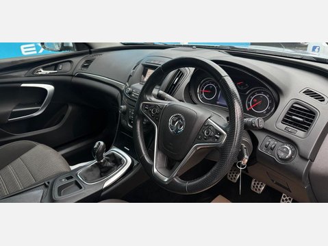 Vauxhall Insignia 2.0 CDTi ecoFLEX SRi Hatchback 5dr Diesel Manual Euro 5 (s/s) (140 ps) 7