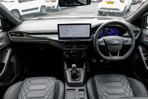 Ford Focus ST-LINE VIGNALE MHEV 3