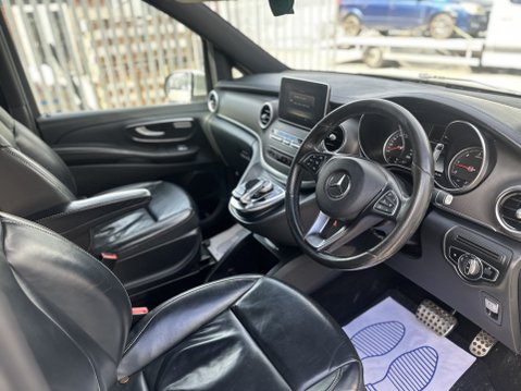 Mercedes-Benz V Class V220 BLUETEC SPORT EXTRA LONG 8 SEAT AUTOMATIC 9