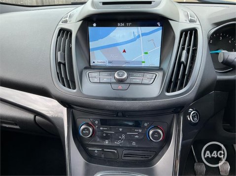 Ford Kuga 2.0 TDCi Titanium Euro 6 (s/s) 5dr 3