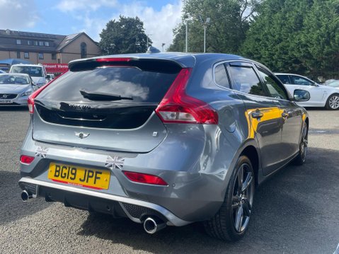 Volvo V40 2.0 D2 R-Design Edition Euro 6 (s/s) 5dr 13