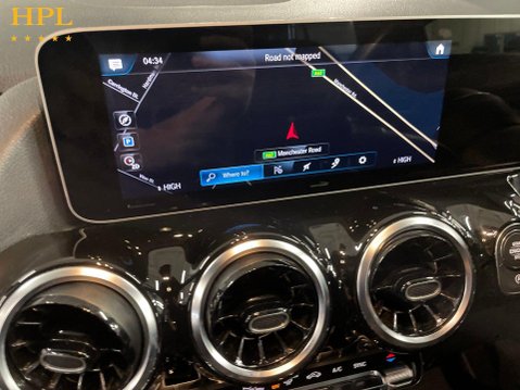 Mercedes-Benz GLA 1.3 GLA200 Sport (Executive) SUV 5dr Petrol 7G-DCT Euro 6 (s/s) (163 ps) 16