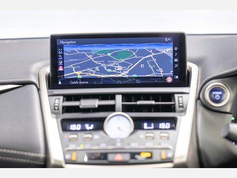 Lexus NX 2.5 300h GPF Premium SUV 5dr Petrol Hybrid E-CVT 4WD Euro 6 (s/s) (197 ps) 61