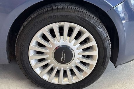 Fiat 500 0.9 TwinAir Lounge Hatchback 3dr Petrol Dualogic Euro 5 (s/s) (85 bhp) 76