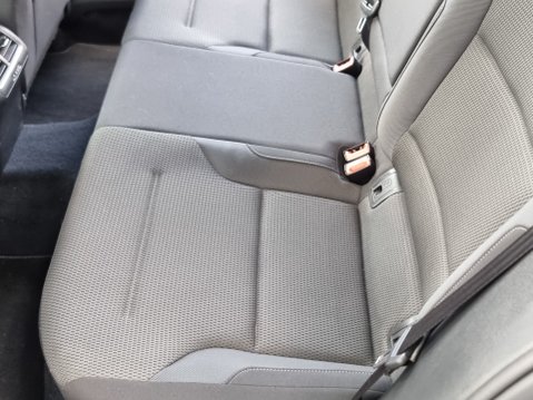 Volkswagen Golf MATCH EDITION TDI BMT DSG 31