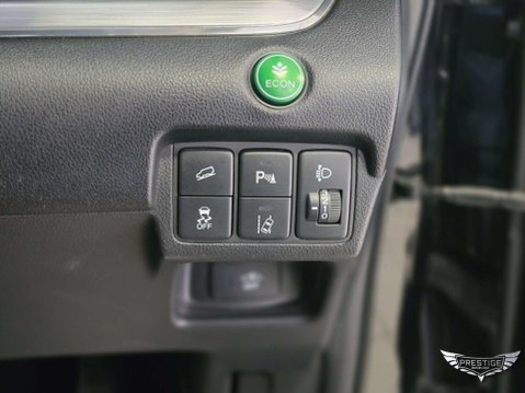 Honda CR-V 2.0 i-VTEC Black Edition Auto 4WD Euro 6 5dr 59