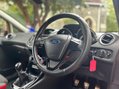 Ford Fiesta ZETEC S RED EDITION 6