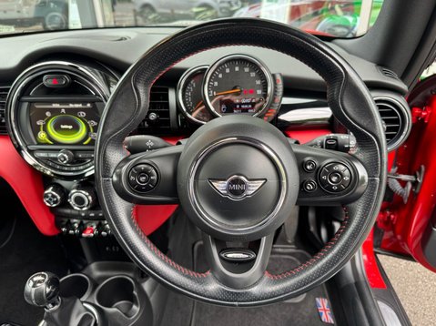 Mini Hatch COOPER S 27