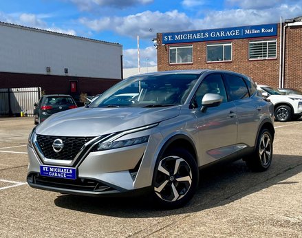Nissan Qashqai 1.3 Qashqai N-Connecta DiG-T MHEV 5dr 1